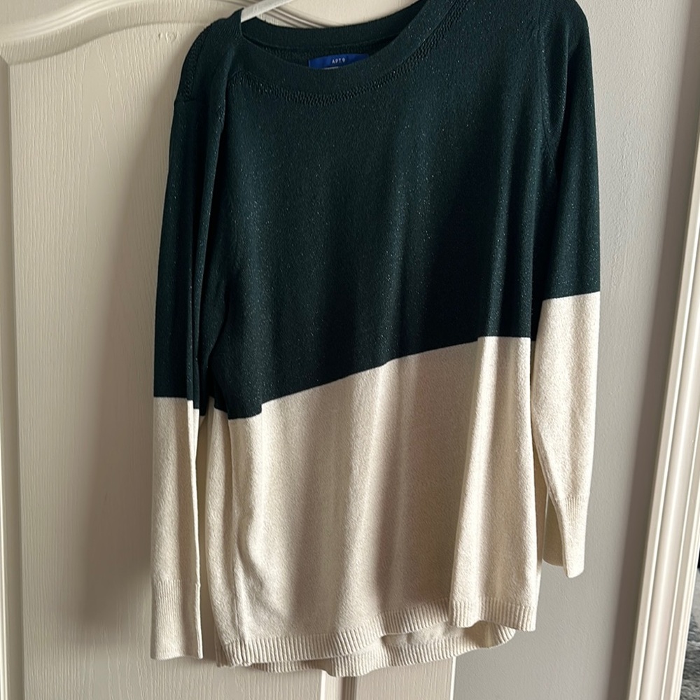 Apt. 9 Black and Cream Sweaters